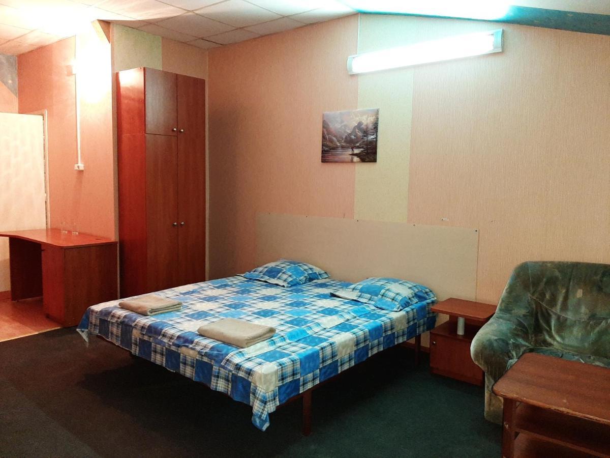 Motel Kadm à Minsk Extérieur photo