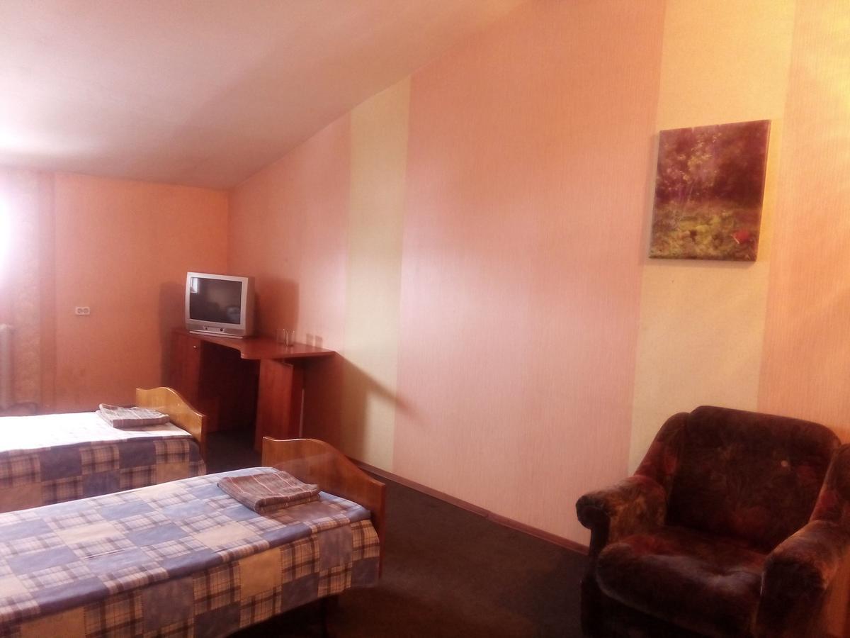 Motel Kadm à Minsk Extérieur photo